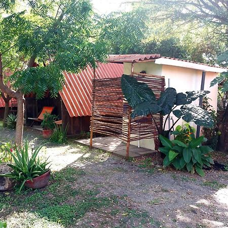 Cabanas Rusticas Las Penitas Exterior photo